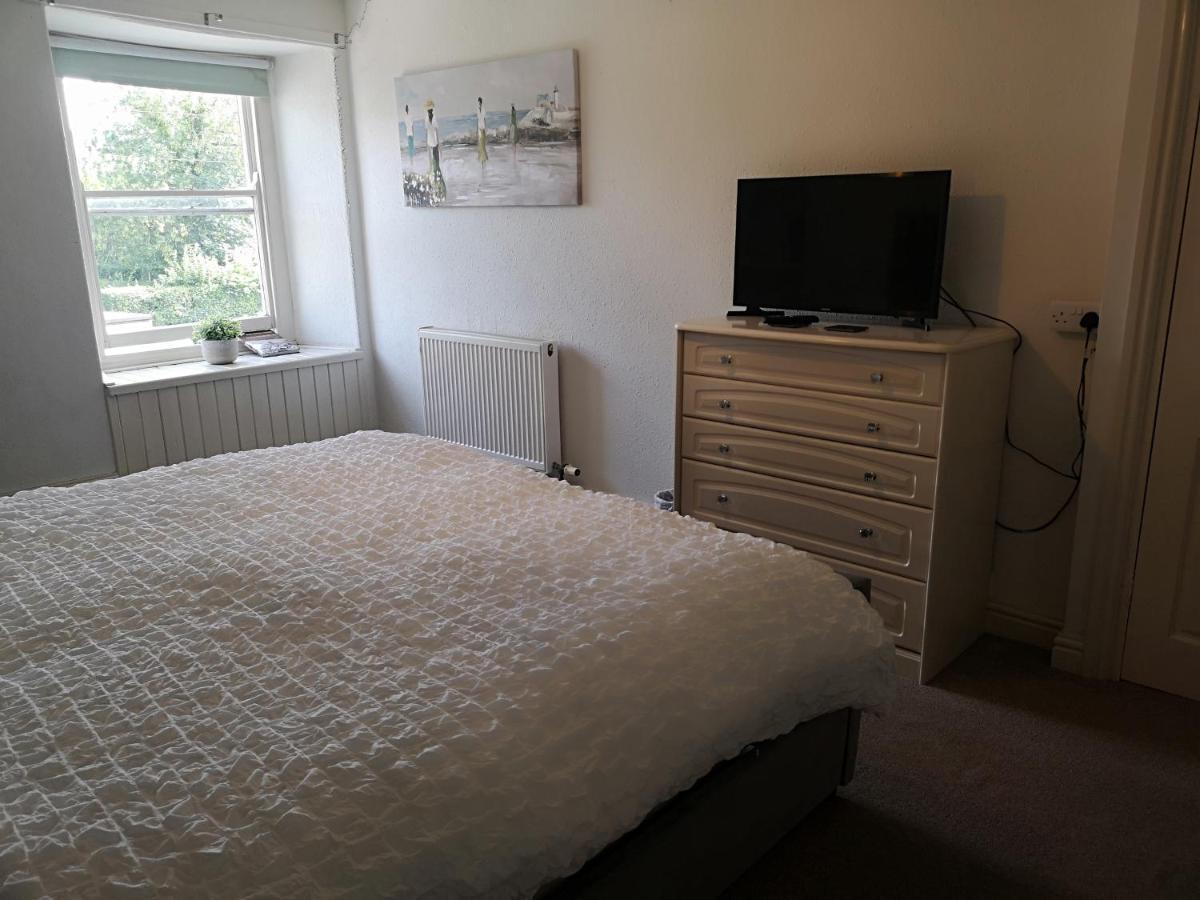 Red Lion Hotel Ystrad Meurig エクステリア 写真
