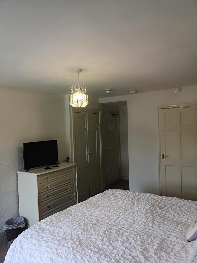 Red Lion Hotel Ystrad Meurig エクステリア 写真